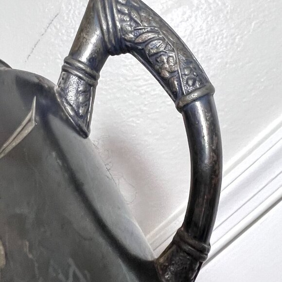 Antique Colonial Silver Company Quadruple Plate Victorian Etched Bee Floral Bowl - Picture 6 of 11